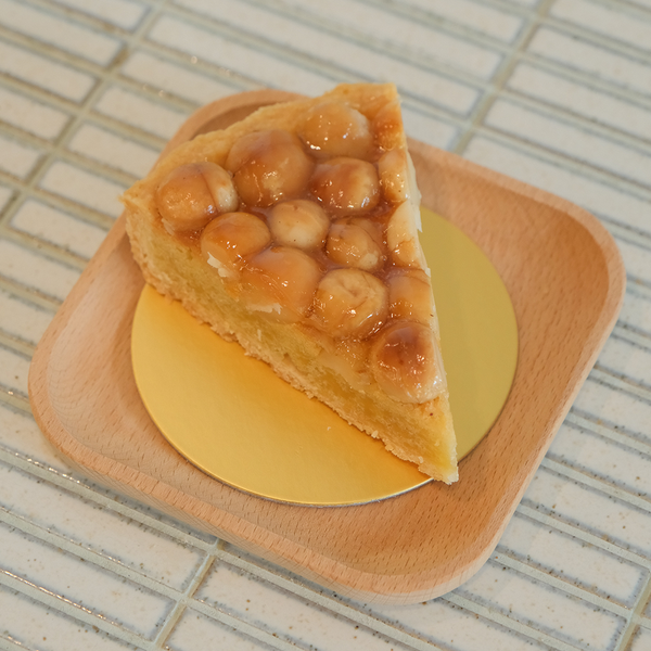 Baked Macadamia Slice